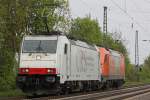 CRS E 186 239 schleppt am 1.5.13 den RTS 1216 901 durch Menden.