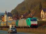 186 132 mit Containerzug bei Linz. 14.3.2014