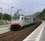 186 105 mit KLV-Zug in Fahrtrichtung Norden.