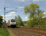 Metrans Container mit der E 186 187-1 auf dem Weg nach Prag.