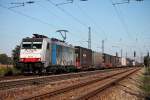 Am 27.09.2014 fuhr auch die 186 108 mit ebenfalls einem Containerzug den Bahnhof Orschweier gen Süden.