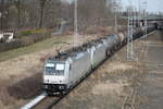 Akiem Mietlok 186 263-0 für CTL mit Kesselwagenzug von Rostock-Seehafen nach Großkorbetha bei der Durchfahrt im Haltepunkt Rostock-Kassebohm.04.03.2017