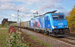Lokomotive 186 941 am 10.10.2020 auf der Hochfelder Eisenbahnbrücke in Duisburg.