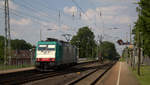 186 207 von der Rurtalbahn  kommt als Lokzug aus Herzogenrath nach Aachen-West und fährt die Kohlscheider-Rampe hoch aus Richtung Herzogenrath und fährt durch Kohlscheid in Richtung