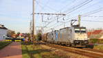 186 294-5 und 186 456-0 beide von Lineas/Railpool kommen mit einem schweren Kohlenzug aus Antwerpen-Zandvliet(B) nach Dillingen(an der Saar)(D) und kammen aus Richtung Hasselt(B) und fuhren durch
