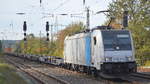 Railpool Leasinglok  E 186 271-3  [NVR-Nummer: 91 80 6186 271-3 D-Rpool] möglicherweise für Crossrail Benelux aktuell? mit fast leerem Containerzug am 22.10.19 Durchfahrt Bf.