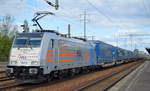 HSL Logistik GmbH, Hamburg [D] mit der Railpool Lok  186 551  [NVR-Nummer: 91 80 6186 551-8 D-Rpool] und Taschenwagenzug aus Rostock am 10.09.20 Bf.