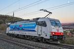 186 904  Ceneri  unterwegs als Lokzug bei Villnachern AG in Richtung Basel, aufgenommen am Abend des 27.03.2021.