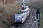 Rpool 186 423-0 in Diensten von RTB Cargo auf der Hamm-Osterfelder Strecke in Recklinghausen 30.12.2022
