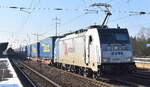 Retrack Germany GmbH, Hamburg [D] mit der Railpool Lok  186 538-5  Name:  Mikkel  [NVR-Number: 91 80 6186 538-5 D-Rpool] und KLV-Zug Richtung Frankfurt/Oder weiter nach Polen am 08.02.23 Durchfahrt