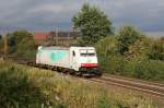 E 186 142 von ITL mit einem Container Zug in Hannover Limmer