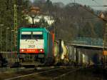 Cobra 186 223 (2831) zieht am 13.01.2013 einen KLV-Zug die Rampe von Aachen West nach Belgien hoch.