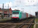 Am 13.04.2014 kam 186 246 mit einem Containerzug aus Richtung Magdeburg durch Stendal und fuhr weiter in Richtung Uelzen.