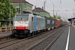 Durchfahrt am 18.04.2014 von Railpool/BLS Cargo 186 103 mit einem Containerzug aus Melzo nach Rotterdam in Müllheim (Baden).