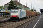 BLS Cargo 186 108 am 23.07.2014 mit einem Containerzug aus Richtung Süden bei der Durchfahrt in Müllheim (Baden).
