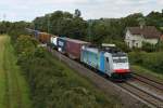 Am 22.08.2014 kam 186 103 von Railpool/BLS Cargo AG mit einem Kistenzug auf ihrem Weg in Richtung Italien südlich von Müllheim (Baden) vorbei.