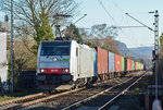 186 107  bls-Cargo  Containerzug durch Bonn-Beuel - 27.11.2015