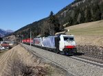 Die 186 442 und die 186 282 mit einem KLV-Zug am 19.03.2016 unterwegs bei Wolf am Brenner.