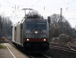 186 902 und 186 910 beide von Crossrail kommen als Lokzug aus Aachen-West in Richtung Herzogenrath und fahren durch Kohlscheid in Richtung