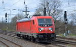 DB Cargo AG [D] mit der Schnapszahl auf den Gleisen  187 187  [NVR-Nummer: 91 80 6187 187-0 D-DB] am 13.04.21 Durchfahrt Bf. Saarmund.