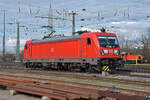 DB Lok 187 143-3 durchfährt solo den badischen Bahnhof. Die Aufnahme stammt vom 23.02.2022.