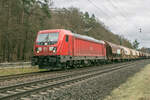 187 114-4 im Haunetal am 09.02.2022.