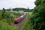 187 166 DB Cargo mit einem gemischten Güterzug bei Grobau Richtung Plauen, 21.07.2021