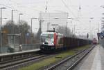 Knappe Sache - der volle Gipszug mit EPCD 187 086 links und der abgefahrene RE3 rechts in Anklam 06.03.2020.