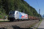 Eine kleine Sensation war das Erscheinen der 187 344 der Ceske Drahy Cargo Niederlassung Wien vor einem mit Holz beladenen Güterzug bei der Einfahrt in den Bahnhof Kufstein.