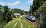 Ein seltener Gast am Brenner ist 187 003. Die lange Zeit in der Schweiz eingesetzte Maschine konnte am 10.07.2020 kurz nach Gries angetroffen werden, als sie der 185 661 auf der Steilstrecke Vorspann leistete.