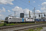 Doppeltraktion, mit den Loks 187 007-0 und 193 308-2 durchfährt am 29.05.2025 den Bahnhof Pratteln.