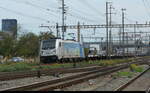D-RailPool  187 005-4 vor G�terzug unterwegs in Pratteln am 07.10.2026