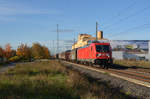 Mit einem gemischten Güterzug passiert 187 161 am Morgen des 27.10.20 den Claas-Standort Landsberg in Fahrtrichtung Bitterfeld.
