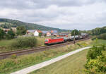 187 163-1 ist mit einem gemischten Güterzug am 31.08.2022 in Hermannspiegel