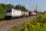 Northrail  188 102 in weiß mit einem KLV am 11 August 2026 bei Vierkirchen.