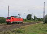 189 021-9 kam am 23.07.2015 als Tfzf in Richtung Verden(Aller) bei Wahnebergen vorbei.