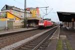 Am 17.02.2018 durchfährt 189 072 den Bahnhof Oberlahnstein mit einem KLV Zug in Richtung Norden.