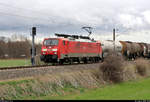 189 008-6 (Siemens ES64F4) passiert mit Kesselwagen das Einfahrvorsignal des Betriebsbahnhofs Holleben am Bü Ernst-Thälmann-Straße Richtung Angersdorf.

🧰 DB Cargo
🚝 GC 47351 Buna-Werke–Děčín hl.n.nak.n. (CZ)
🚩 Bahnstrecke Merseburg–Halle-Nietleben (KBS 588)
🕓 12.1.2021 | 12:42 Uhr