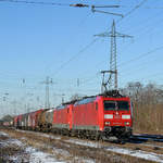 Die Elektrolokomotiven 185 094-0 & 189 089-6 waren Mitte Februar 2021 mit einem Güterzug in Lintorf zu sehen.