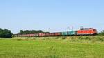 DB Cargo 189 061 mit gemischtem Güterzug in Richtung Osnabrück (Hüde, 17.06.2021).