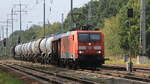 Diedersdorf am 28. September 2023 auf dem südlichen Berliner Ring fährt 189 014-4 mit einem Kesselzug.