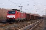 Railion 189 068-0 mit einem Gterzug bestehend aus Ealos-X 053 Wagen in Fahrtrichtung Oberhausen am 03.01.2008 in Recklinghausen Suderwich.