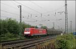 Es regnet ein bissel als 189 089 (9180 6 189 089-6 D-DB) den Rangierbahnhof Hagen-Vorhalle mit einem Gterzug zurck nach Kijfhoek  verlsst. Das  Ltzchen  kommt bei dem Wetter gut zur Geltung. (17.05.2008)

