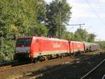 Railion 189 072-2 + 189 080-5 ziehen einen Autozug mit Neuwagen  in Richtung Duisburg.(09.09.2008)