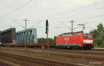 189 027-6 hat einen Flachwagenzug aus Norden beim berqueren der Sderelbbrcken am 20.08.09 am Haken.