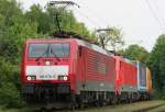 Die 189 078-9 zieht in DT einen Gz durch Duisburg Laar am 15.05.2010