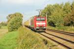 Br 189-016-9 mit ein Kistenzug in richtung Dresden durch Stauda, 09/10/2010.