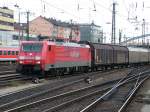 189 063-1 mit Gterzug in Wrzburg am 18.06.2005.