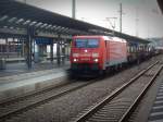 189 059-9 fhrt am 27.05.2011 mit einem gemischten Gterzug durch Kaiserslautern Hbf