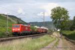 189 057-3 (Railion) fhrt am 25. Juli 2011 um 16:59 Uhr mit einem Gterzug durch Pommern (Mosel)